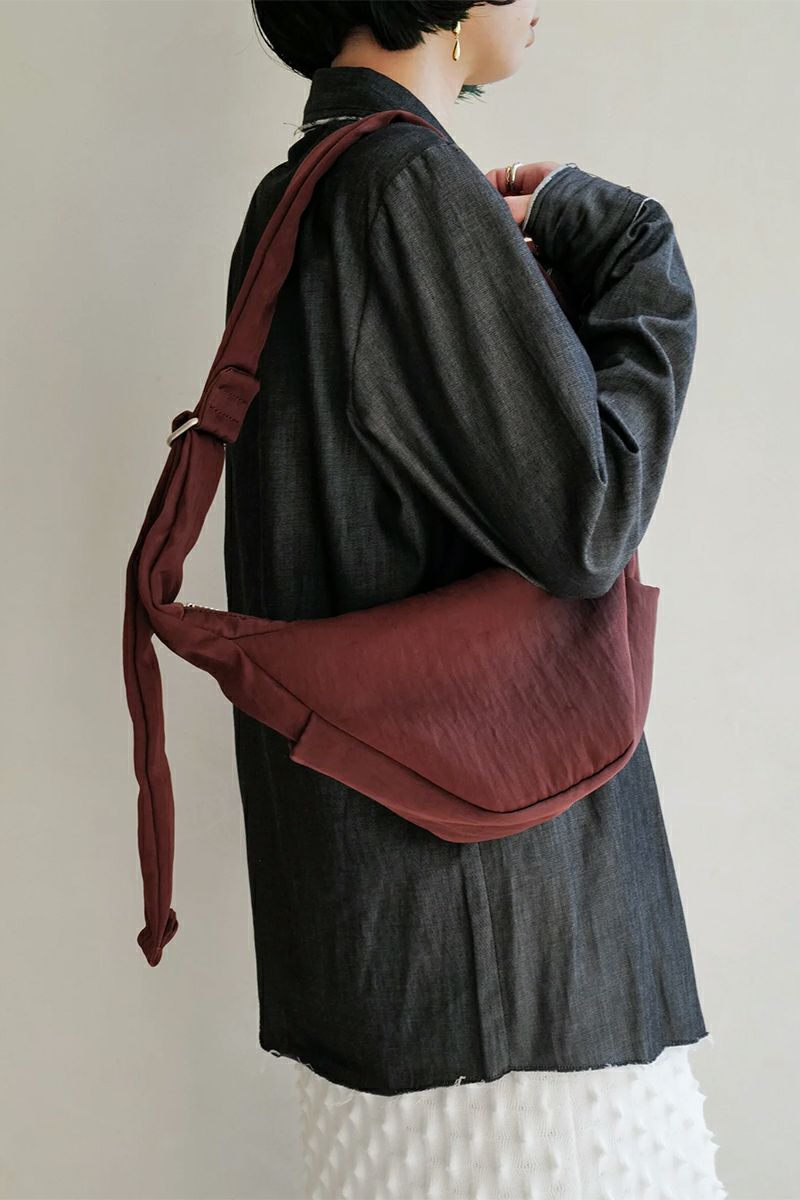 ITTI(イッチ) ANNIE PUFFER MINI MOON BAG / CERATOBRIGHT アニーパファーミニムーンバッグ セラトブライト ITTI-BAG-123-CB