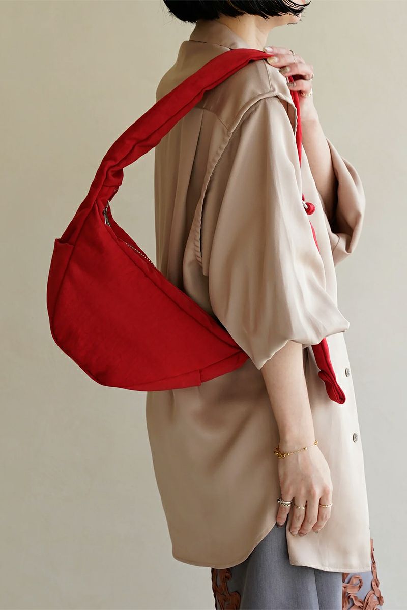 ITTI(イッチ) ANNIE PUFFER MINI MOON BAG / CERATOBRIGHT アニーパファーミニムーンバッグ セラトブライト ITTI-BAG-123-CB