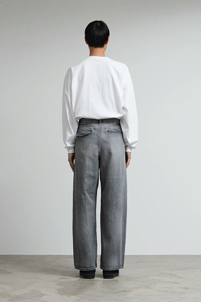 Graphpaper(グラフペーパー) Selvage Denim Two Tuck Pants -LIGHT FADE- セルビッチデニム ツータックパンツ ライトフェイド GU261-40061LB
