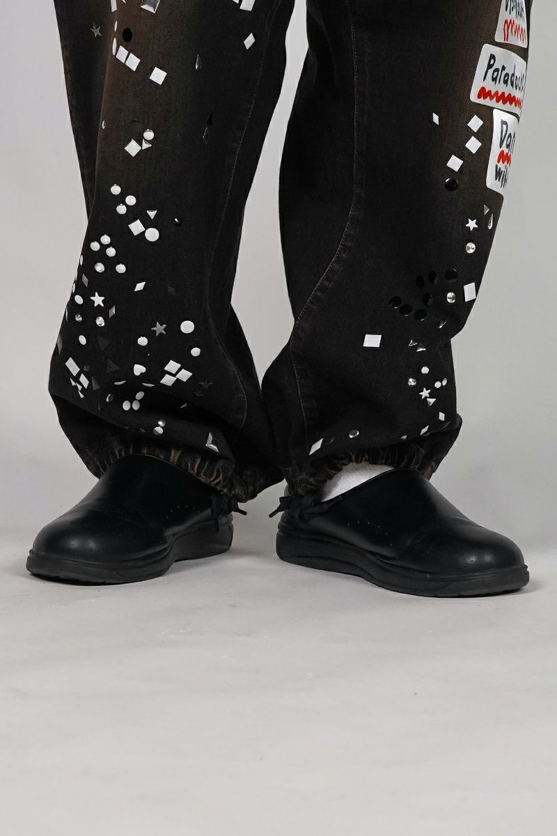 Maison MIHARA YASUHIRO(メゾン ミハラヤスヒロ) Embellished Sticker Denim Pants エンブリッシュ ステッカーデニムパンツ DENIM JEANS w STICKER A16PT025