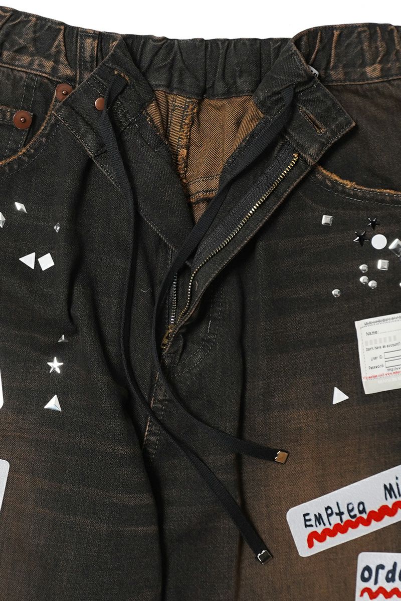 Maison MIHARA YASUHIRO(メゾン ミハラヤスヒロ) Embellished Sticker Denim Pants エンブリッシュ ステッカーデニムパンツ DENIM JEANS w STICKER A16PT025